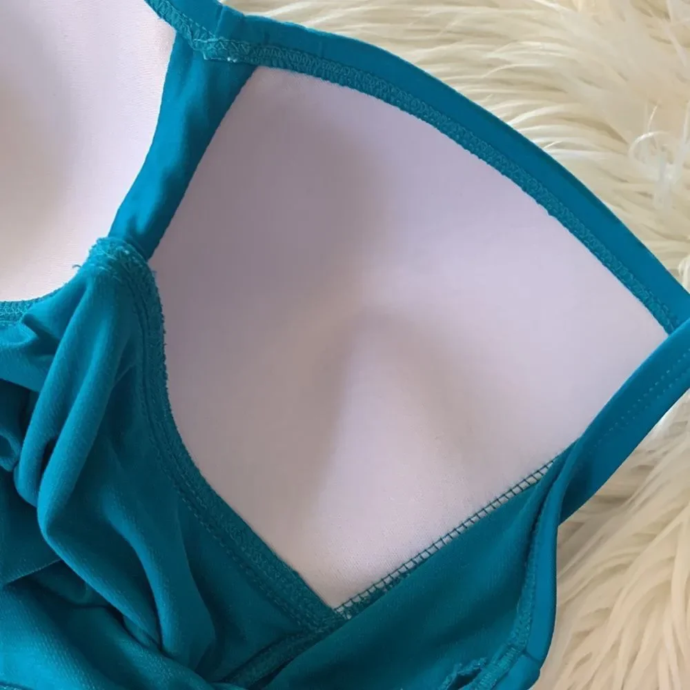 Liz Claiborne liz claiborne